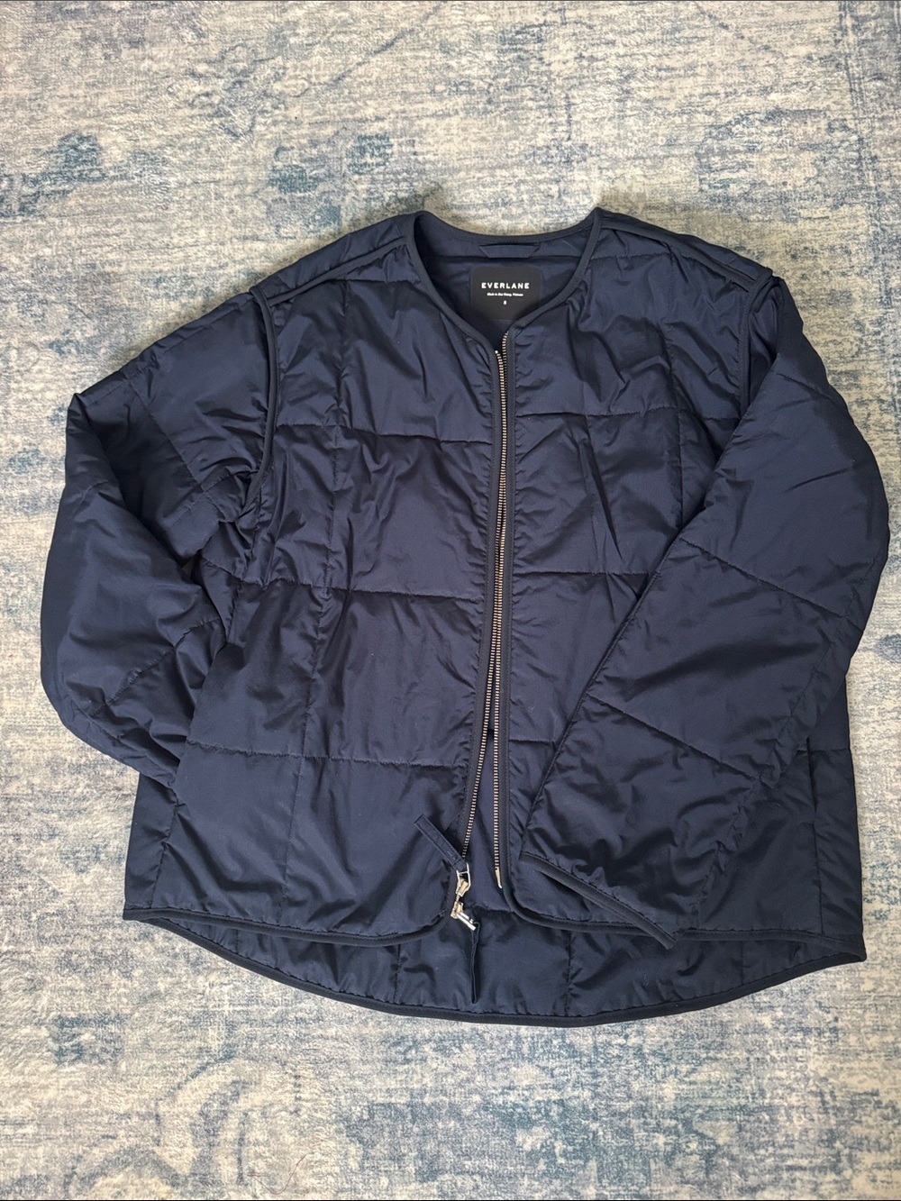 Everlane Navy Quilted Collarless Puffer Jacket- S